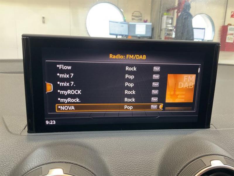 Audi Q2 1.0 TFSI 110CV Advanced LED Matrix, Carplay, Sedili risc, Retrocamera