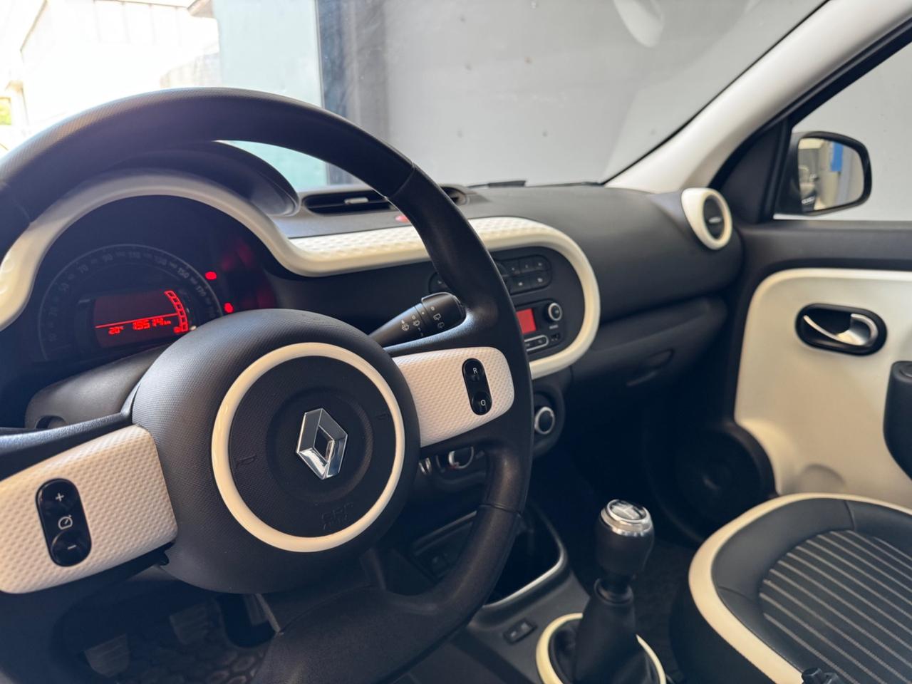 Renault Twingo SCe 65 CV