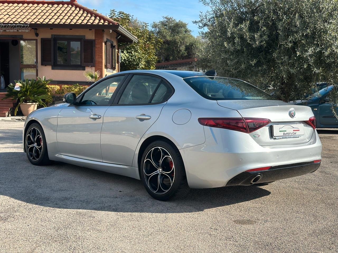 Alfa Romeo Giulia 2.2 Turbodiesel 150 CV AT8 EXECUTIVE