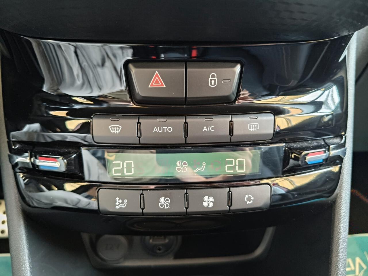 Peugeot 2008 PureTech Turbo 110 EAT6 S&S GT Line