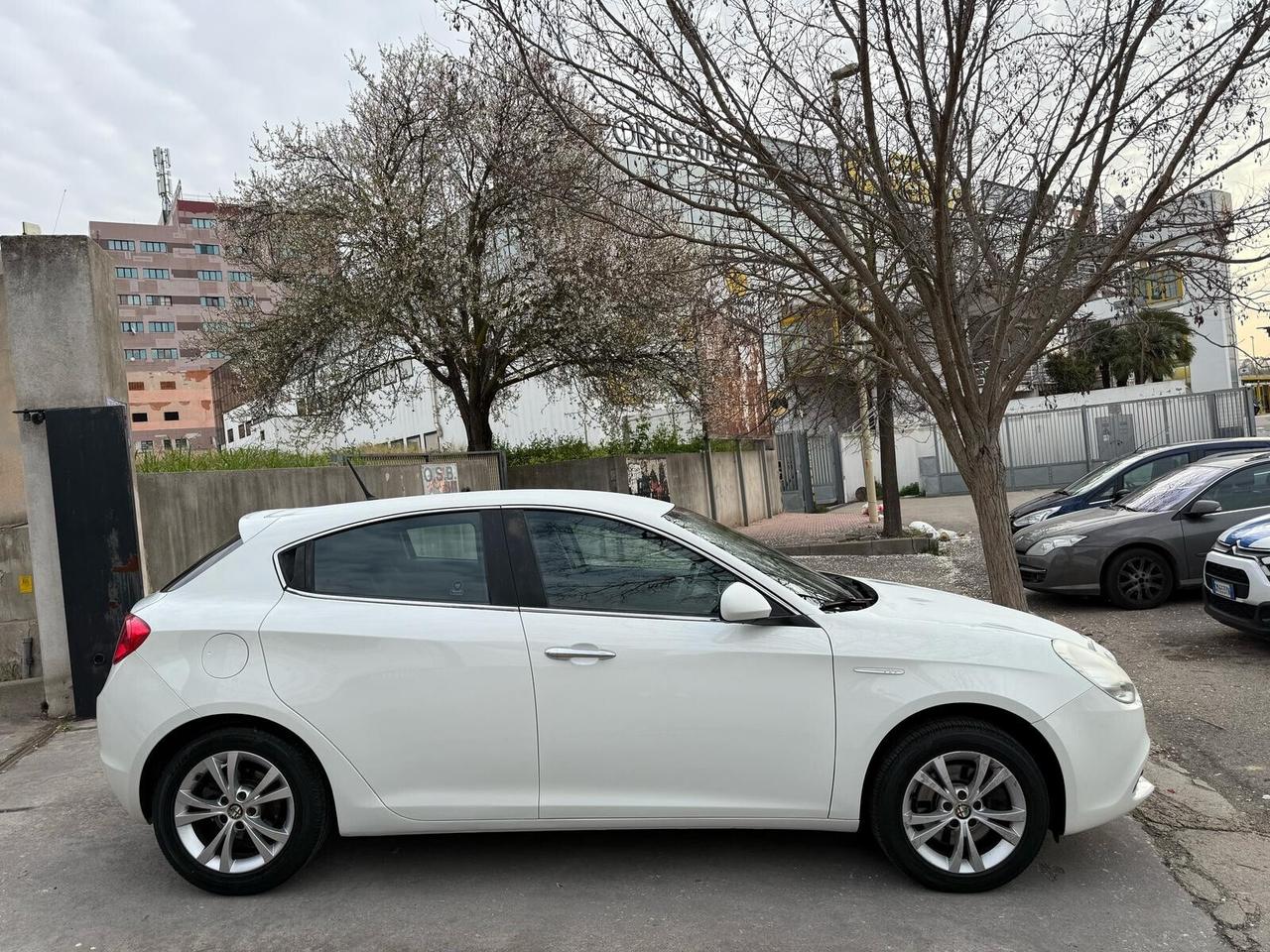 Alfa Romeo Giulietta km. ZERO! 2.0 JTDm-2 140 CV Distinctive