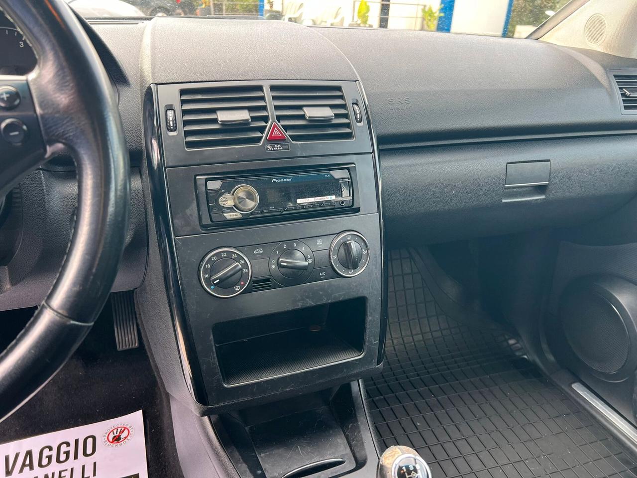 Mercedes-benz A 160 CDI BlueEFFICIENCY Avantgarde