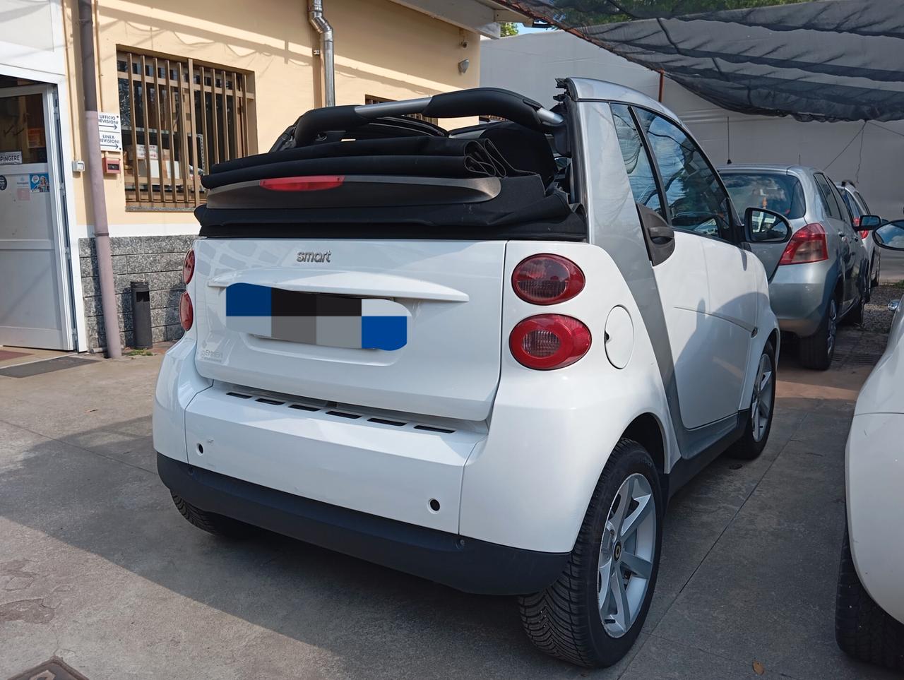 Smart ForTwo 1000 52 kW MHD cabrio pulse