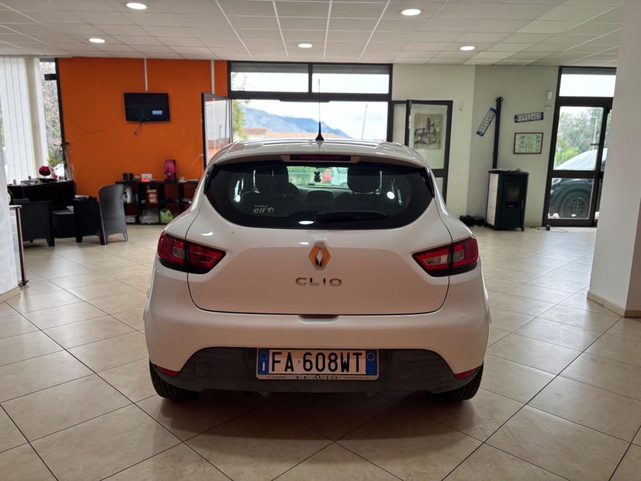 Renault Clio 1.2 75CV GPL 5 porte Live ok neopatentati