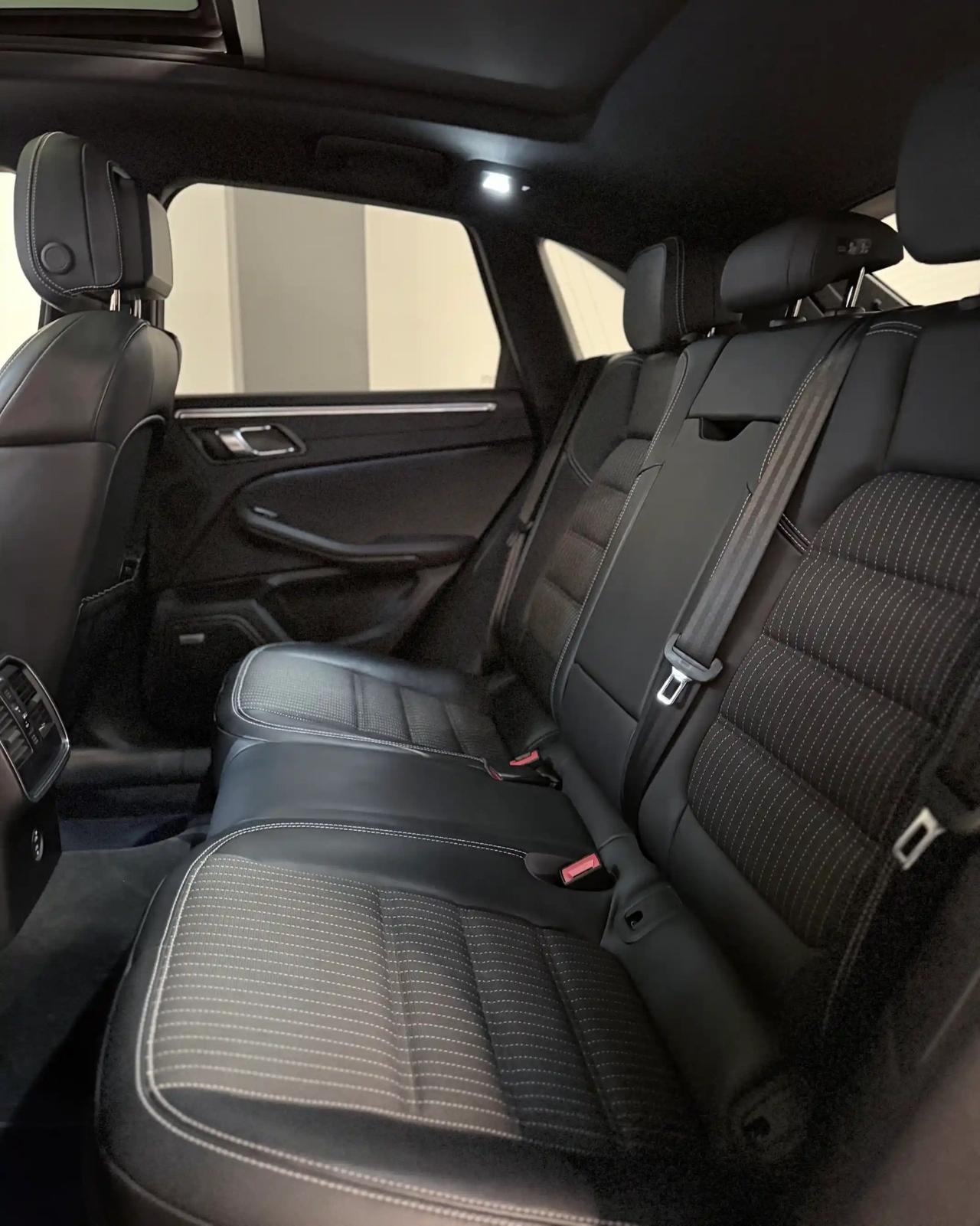 Porsche Macan 2.0 T
