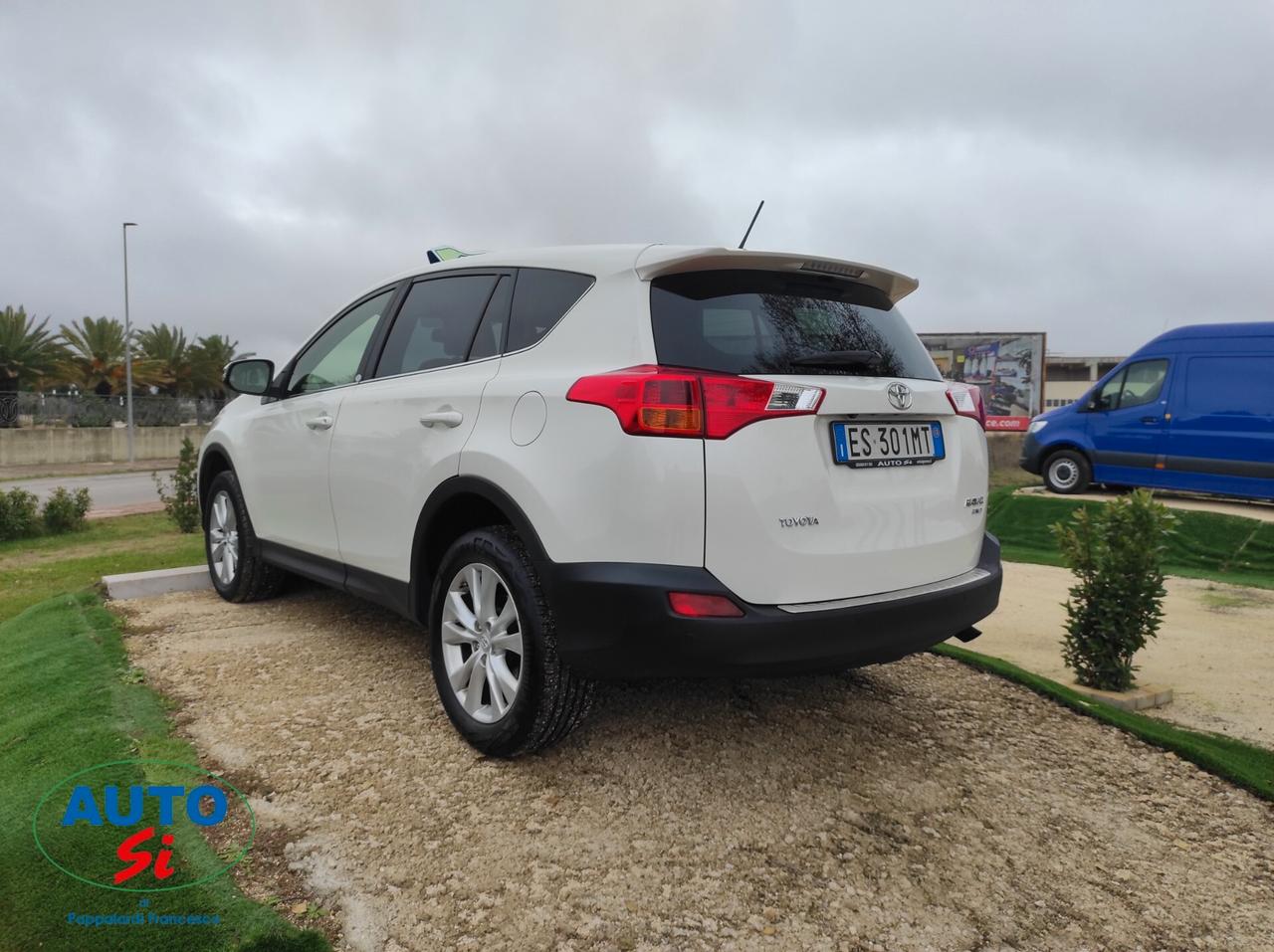 Toyota RAV 4 2.2 Diesel - 150cv 4WD