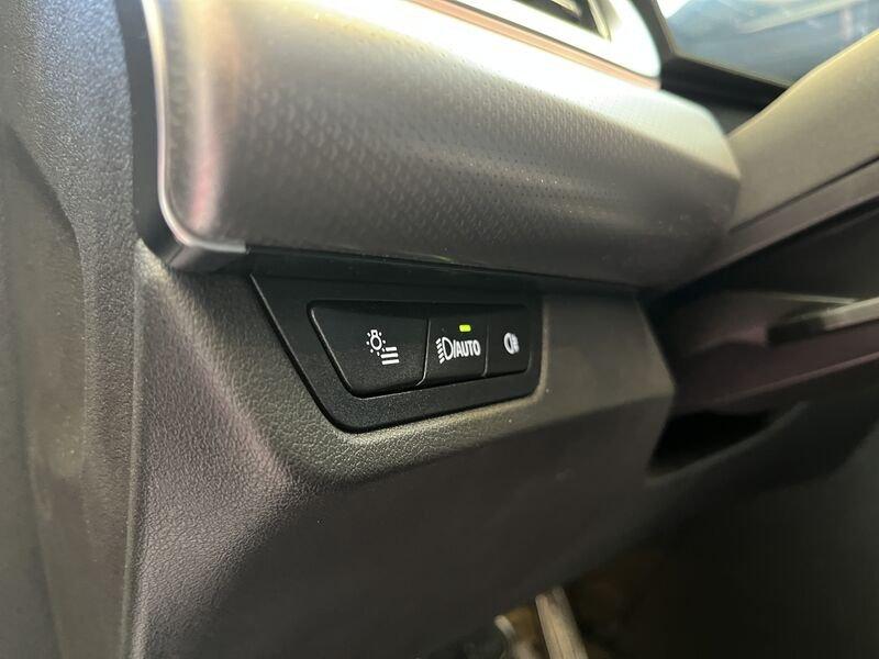 BMW X1 sDrive 18i DCT