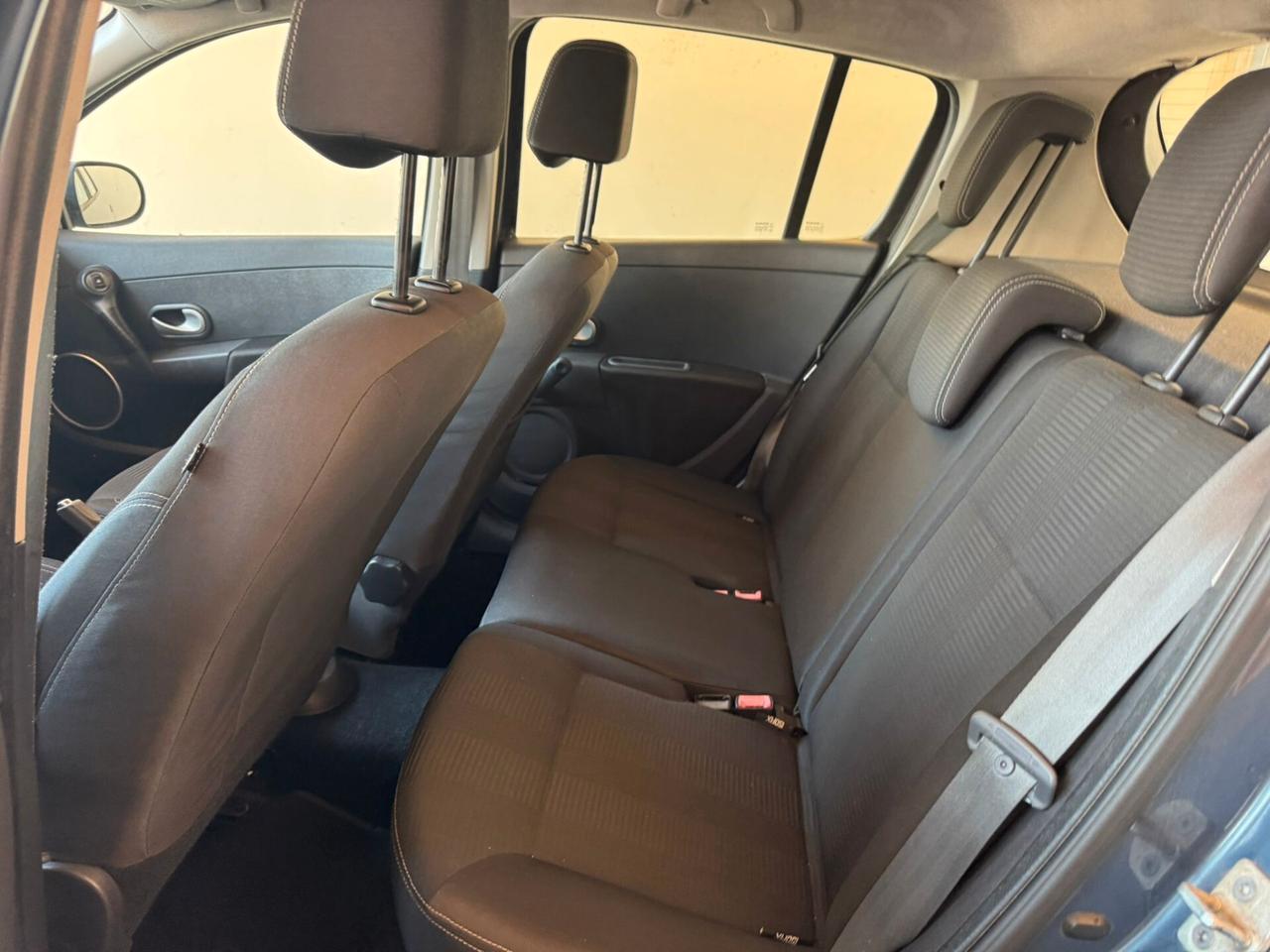 Renault Clio Storia 1.2 5 porte GPL Confort