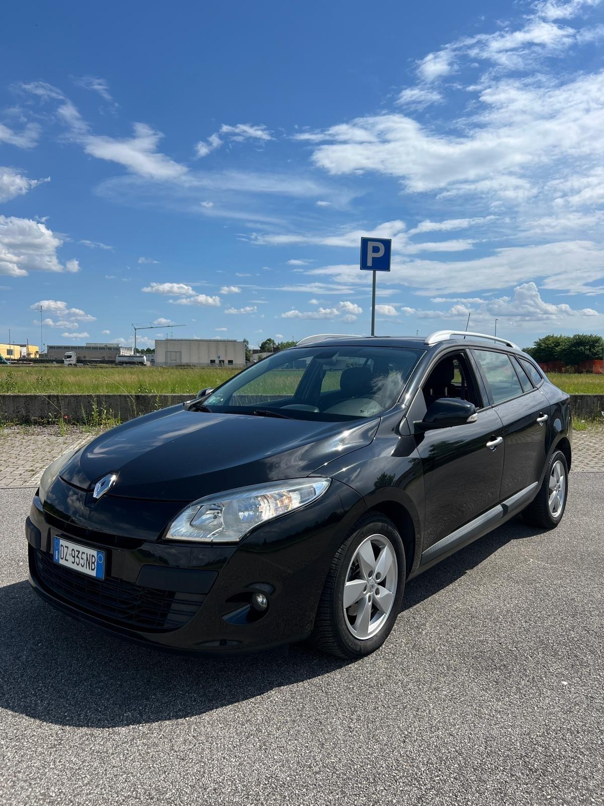 Renault Megane Mégane Coupé 1.5 dCi 110CV Dynamique