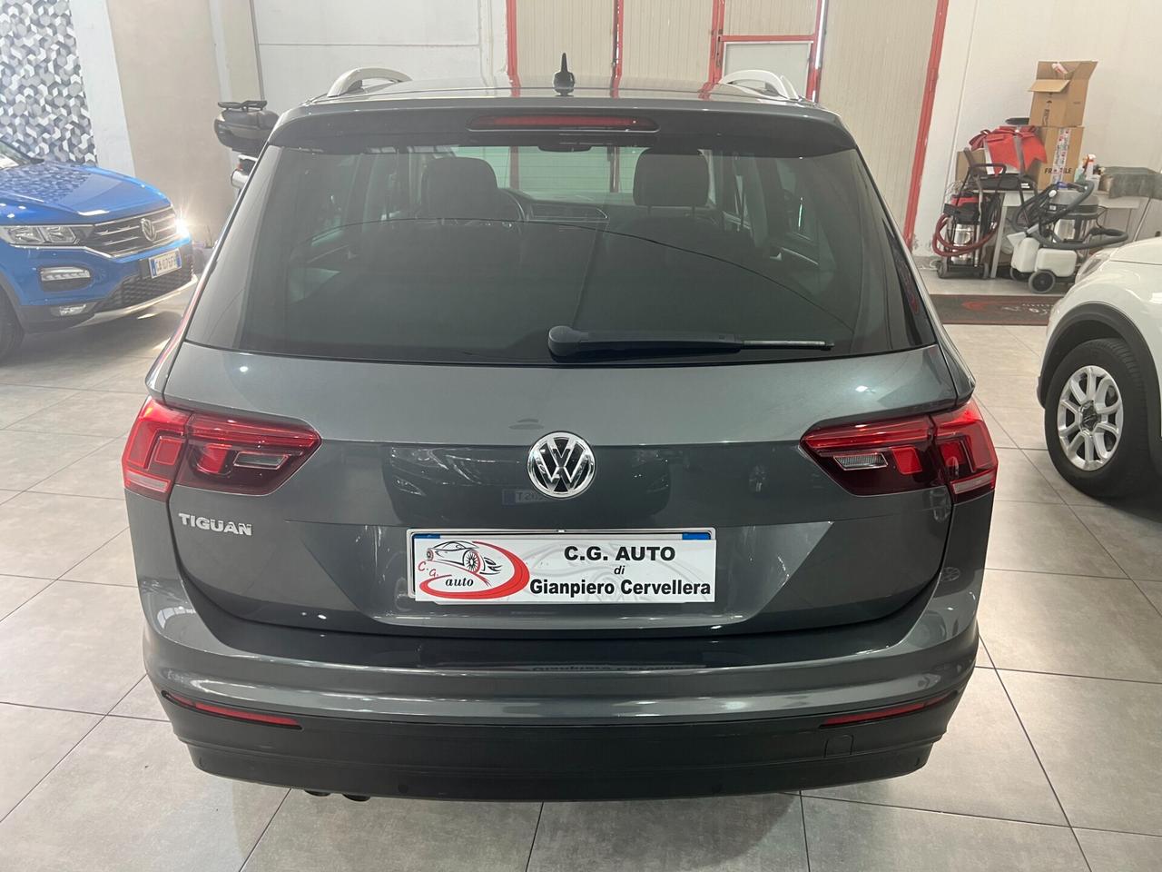 Volkswagen Tiguan 1.6 116 CV - Business BlueMotion Technology - 2019