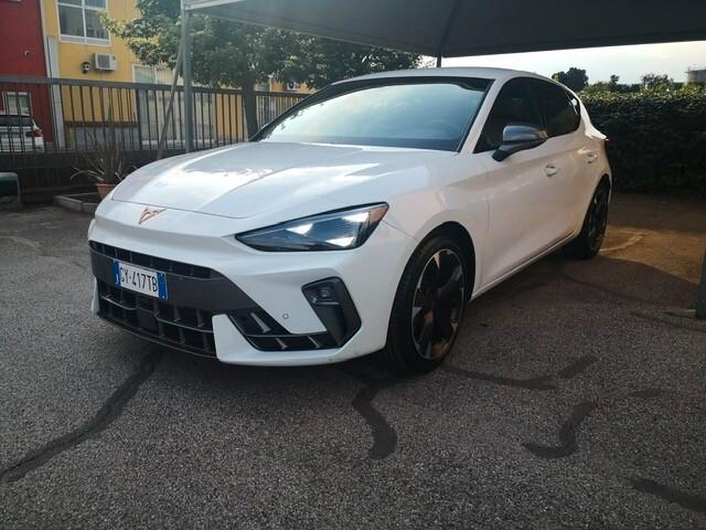 Cupra Leon 1.5 Hybrid 150 CV DSG