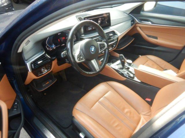 BMW 530 e xDrive Touring Luxury *** IVA ESPOSTA ***