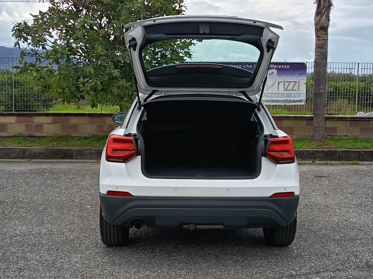 AUDI Q2 1.6 TDI S tronic Business