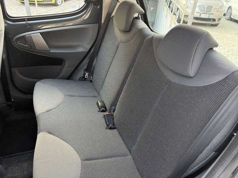 Peugeot 107 107 5p 1.0 12v URBAN MOVE SENZA VINCOLI !!!!