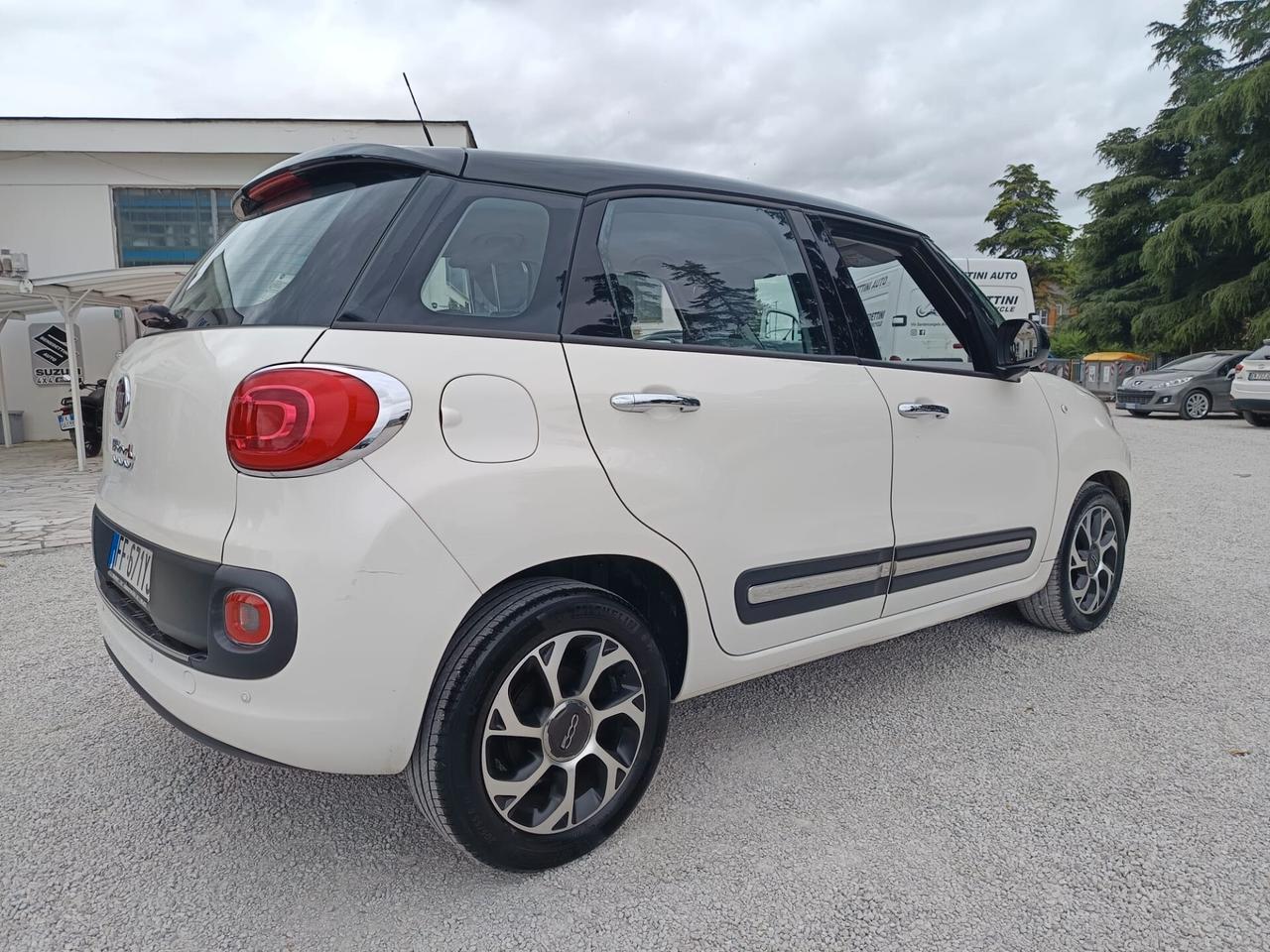 Fiat 500L 1.3 Multijet 85 CV Lounge Tua a 91€ al Mese