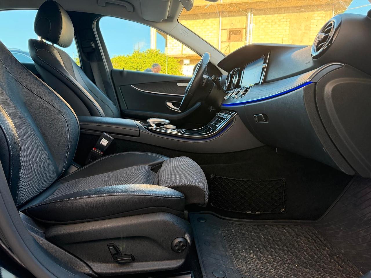 Mercedes-benz E 220 d Auto Exclusive