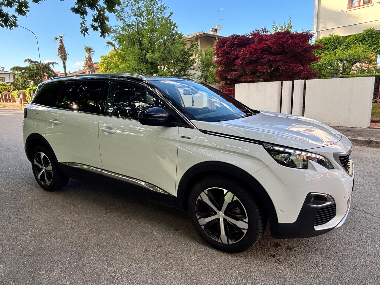 Peugeot 5008 BlueHDi 130 S&S Allure