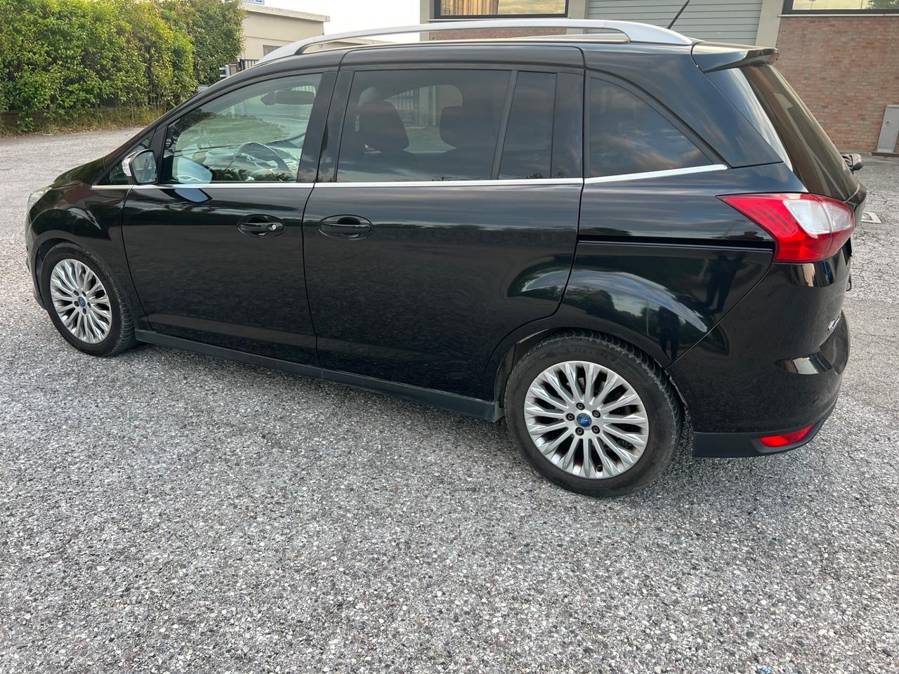 Ford C-Max 2.0 TDCi 163CV Powershift Titanium