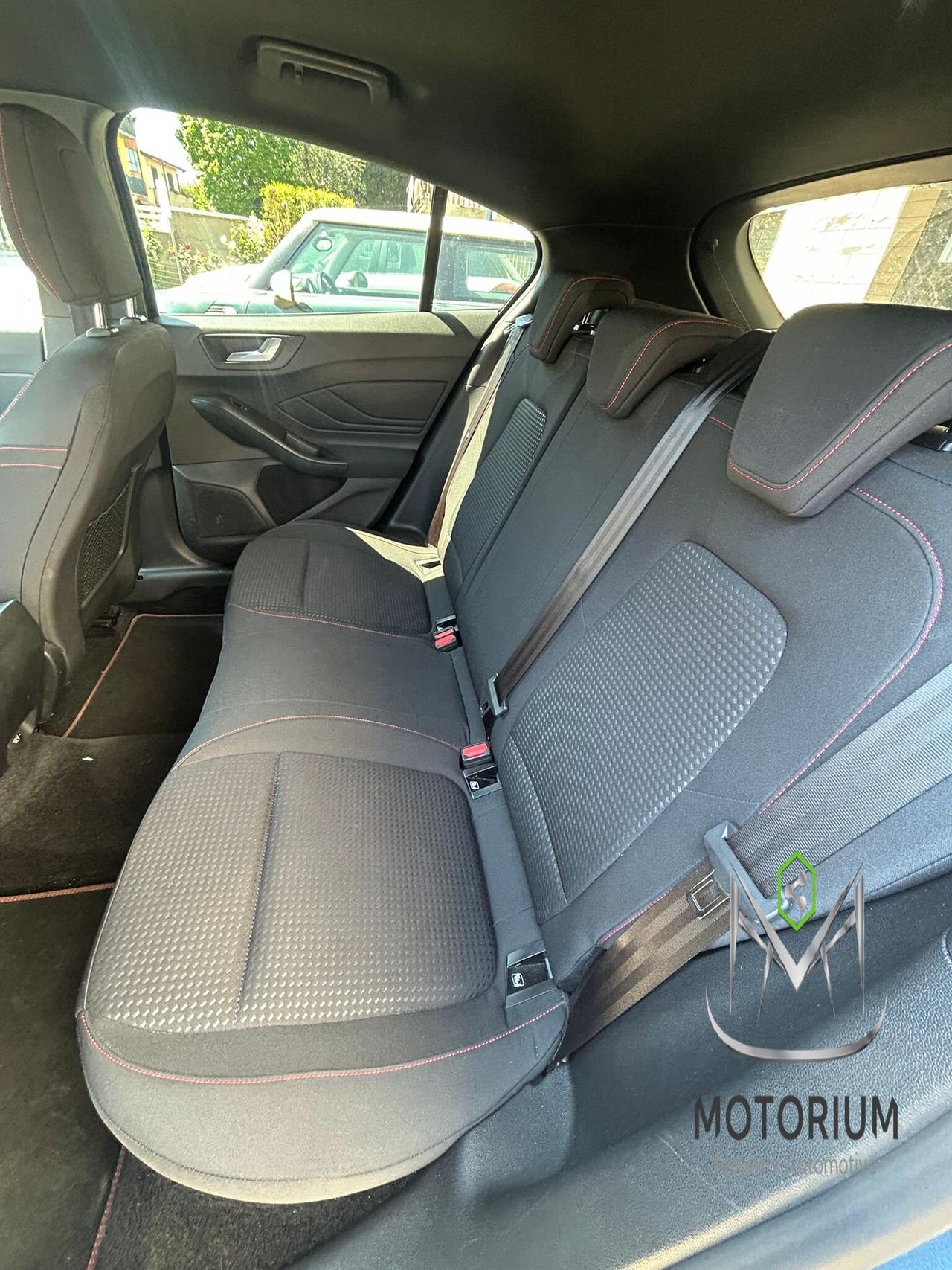 Ford Focus ST-LINE