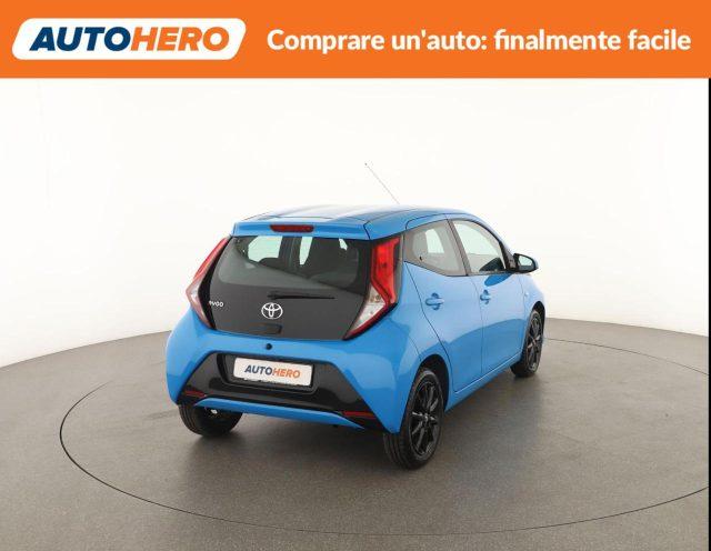TOYOTA Aygo 1.0 VVT-i 72 CV 5 porte x-play MMT
