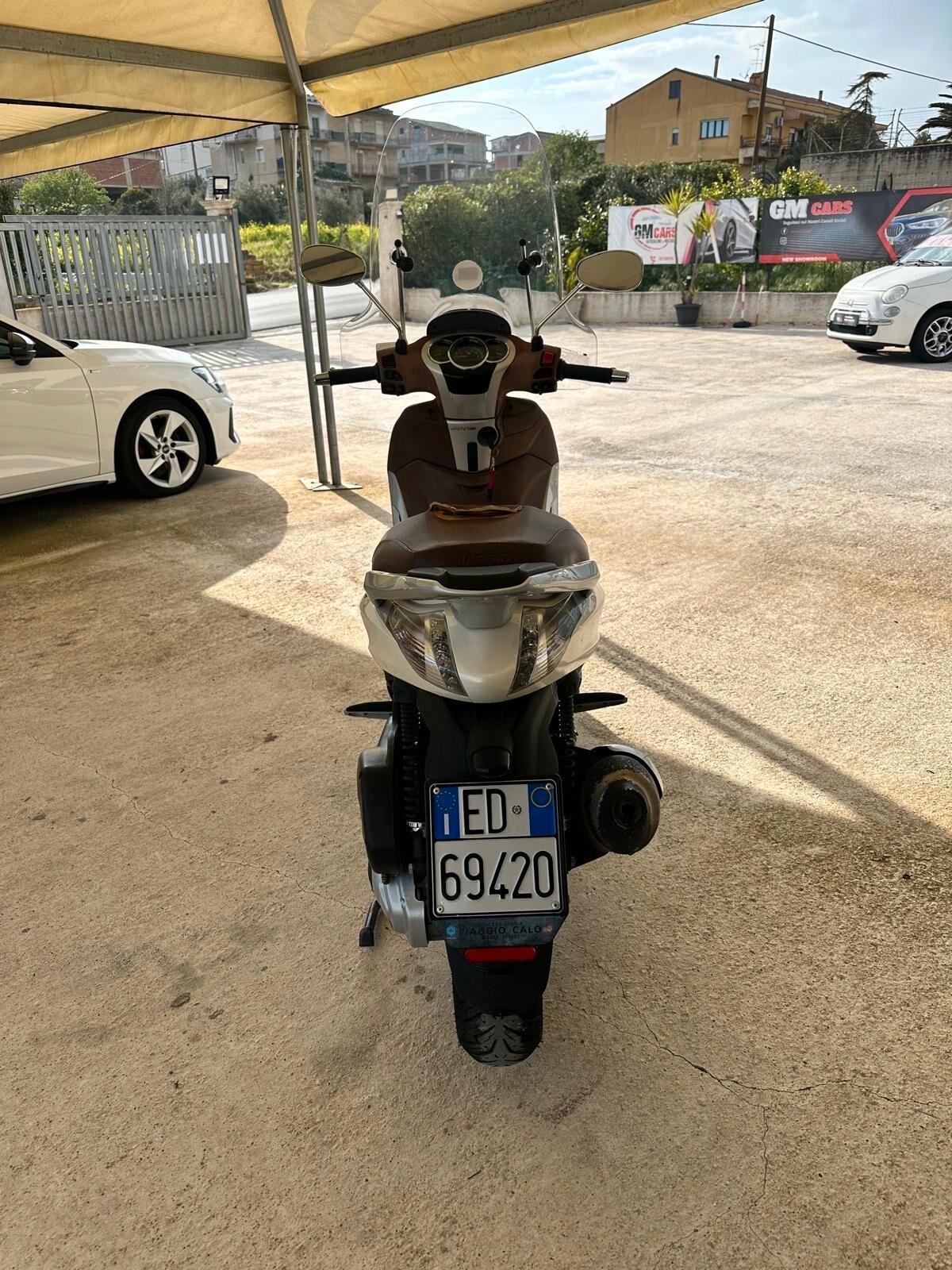 Piaggio Beverly 300 – 2016 – Ottime condizioni