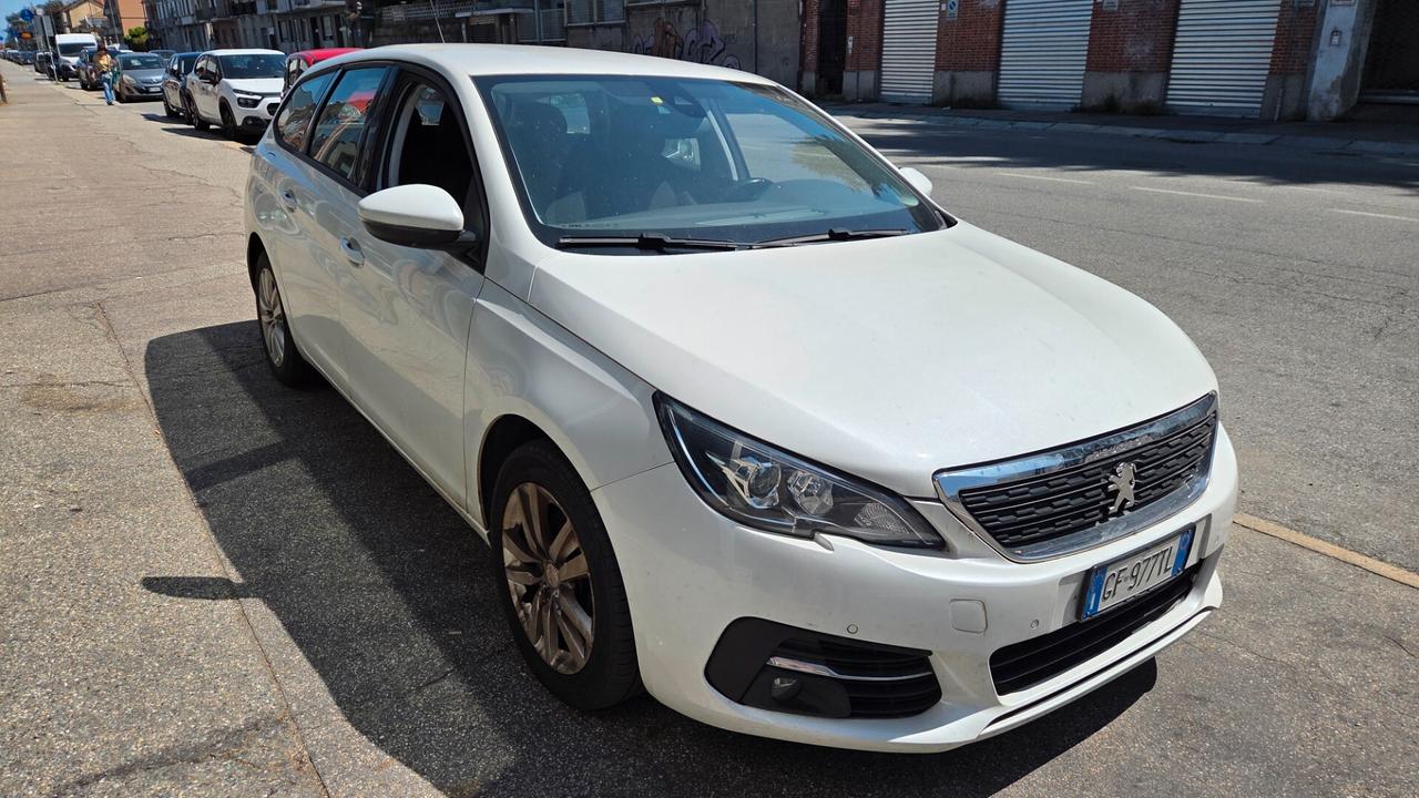 Peugeot 308 BlueHDi 130 S&S EAT8 SW Active Business