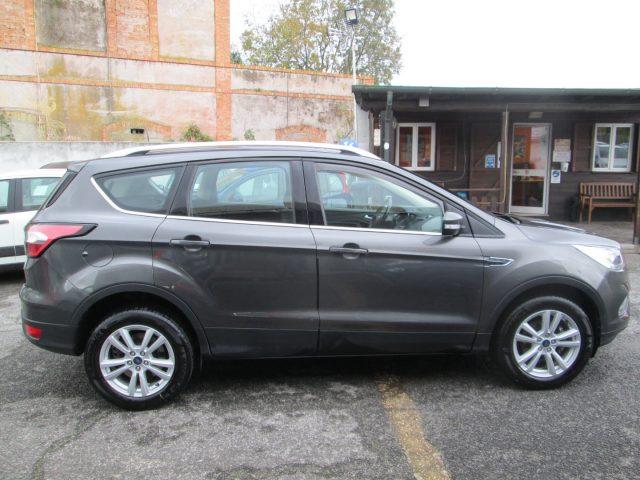 FORD Kuga 1.5 TDCI 120 CV S&S 2WD ST-Line