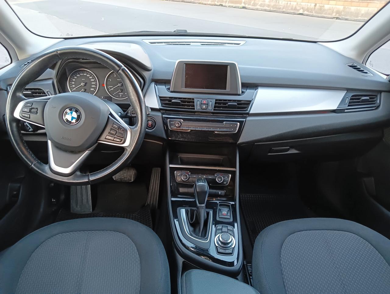 Bmw 218 218d Active Tourer Advantage