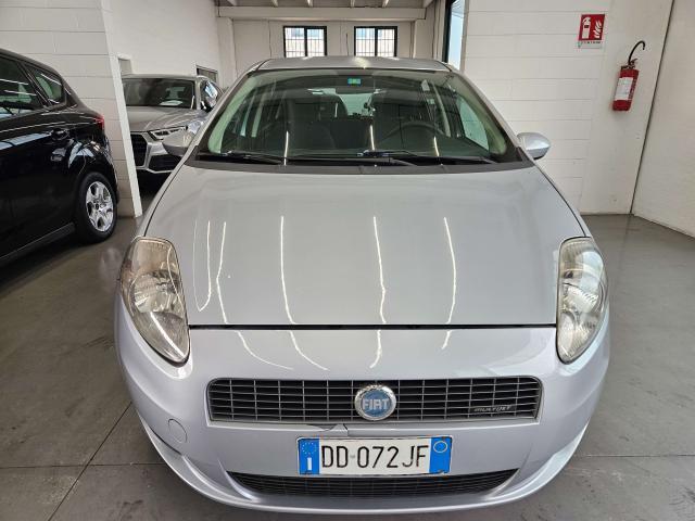 Fiat Grande Punto 5p 1.3 mjt 16v Emotion 90cv NEOPATENTATI
