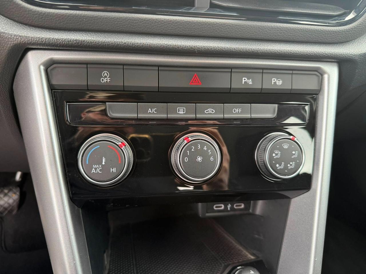 Volkswagen T-Roc 2.0 TDI 116 CV -LIFE- FARI LED