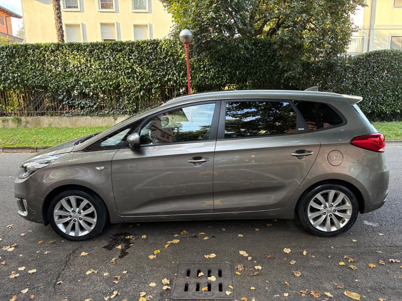 Kia Carens 1.7 CRDi 115 CV Business Class 7 POSTI