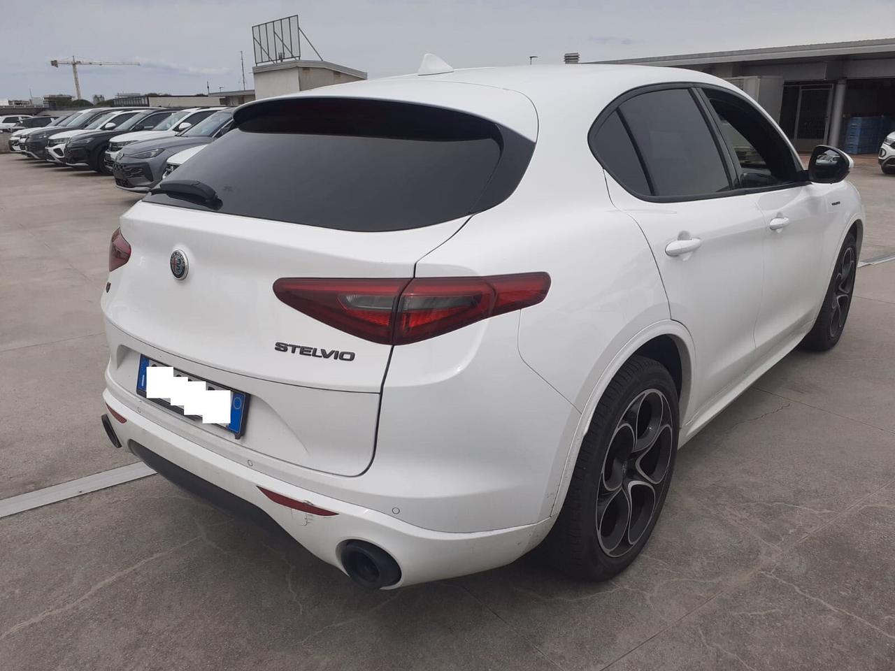 Alfa Romeo Stelvio 2.2 Tb 210 CV AT8 Q4 Veloce - 2021