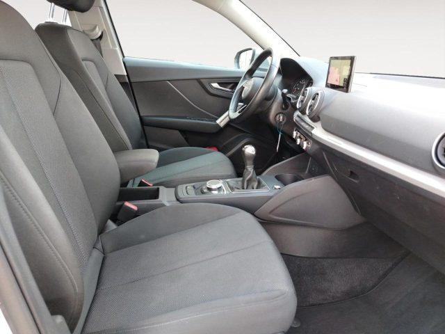 AUDI Q2 35 TFSI Business MANUALE