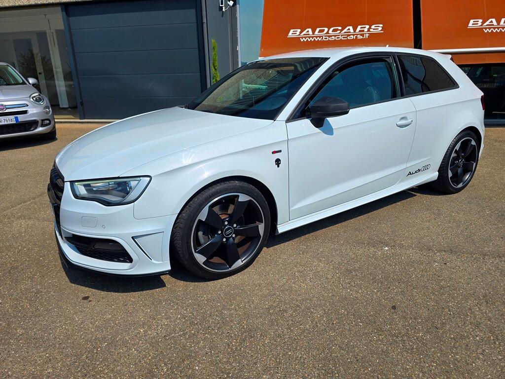 Audi A3 1.8 TFSI 180CV S LINE ESTETICA S3