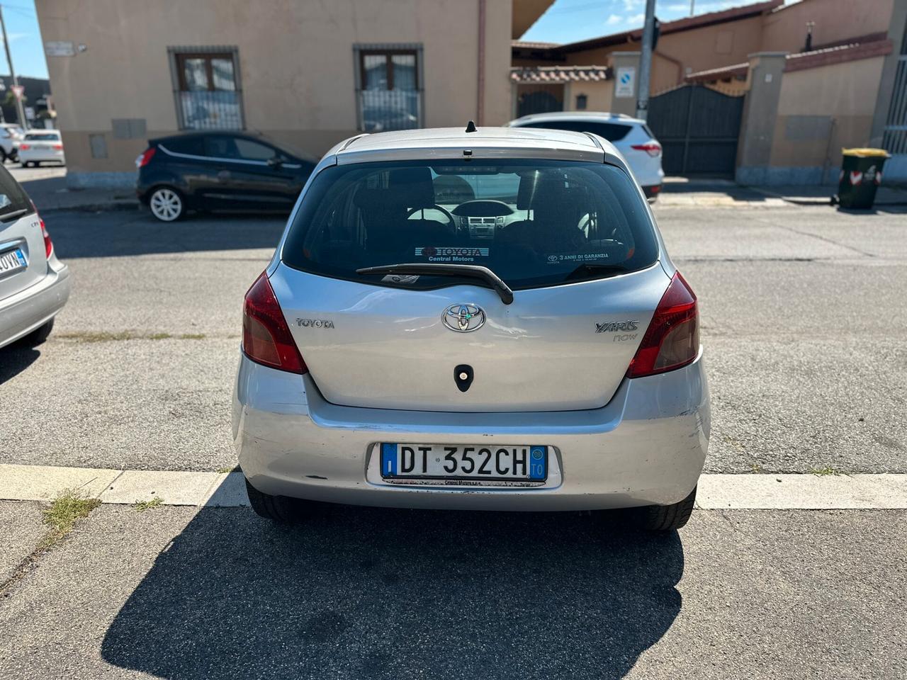 Toyota Yaris 1.0 5 porte