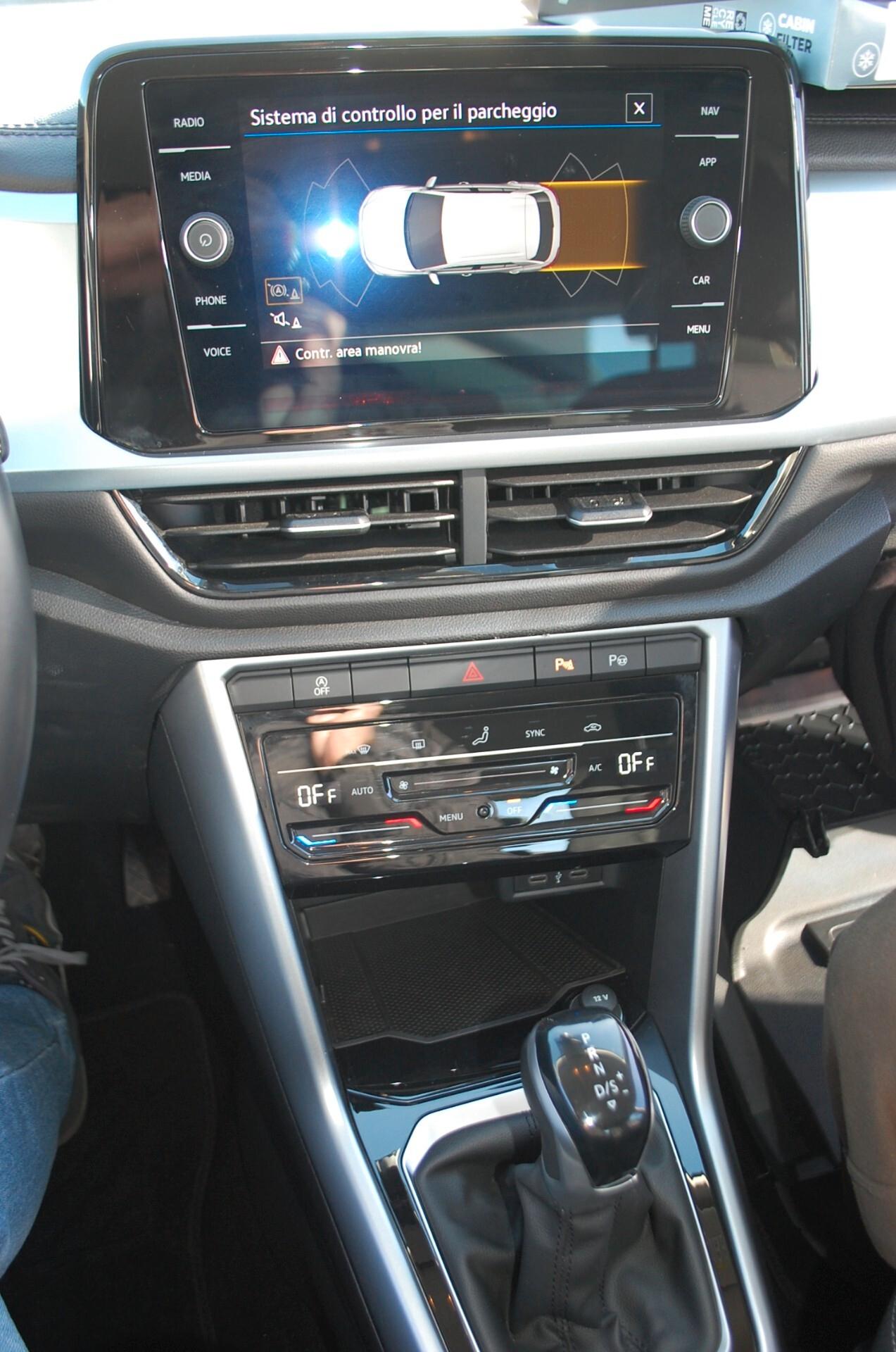 Volkswagen T-Roc 1.5 TSI 150CV Style DSG Uff Italy Led Lega USB App