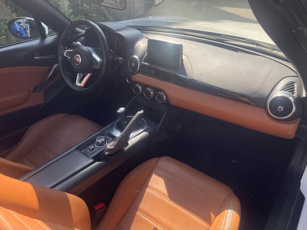 Fiat 124 Spider Lusso 1.4 Multiair Turbo #6089