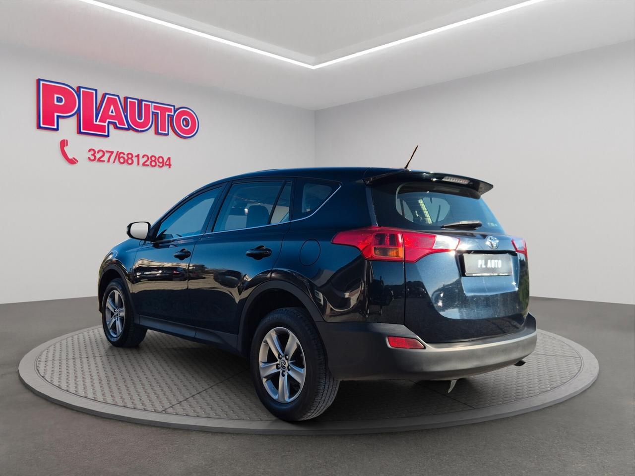 Toyota RAV 4 RAV4 2.0 D-4D 2WD Style White Ed.