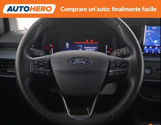 FORD Tourneo Courier 1.0 EcoBoost Titanium