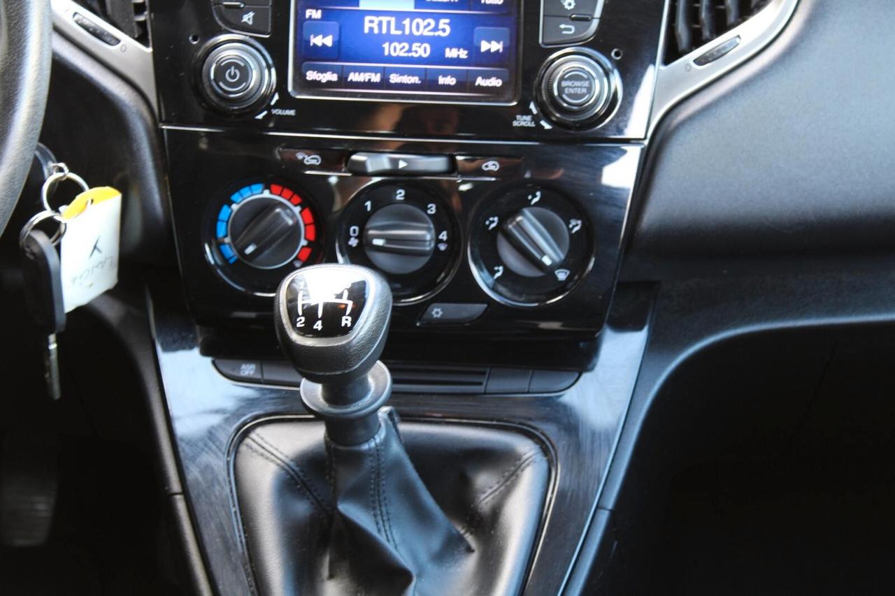Lancia Ypsilon 1.2 69 CV 5 porte GPL Ecochic Gold