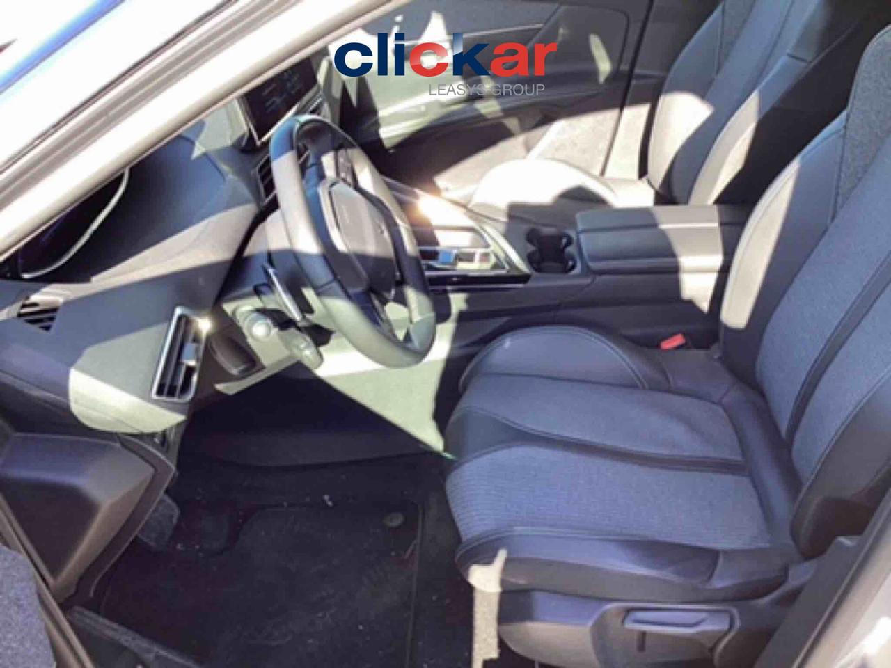 Peugeot 3008 1.5 HDi 130CV EAT8 ALLURE NAV+PEL+RCAM+LED+CRUISE