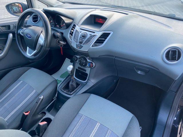 FORD Fiesta + 1.4 TDCi 68CV 5 porte