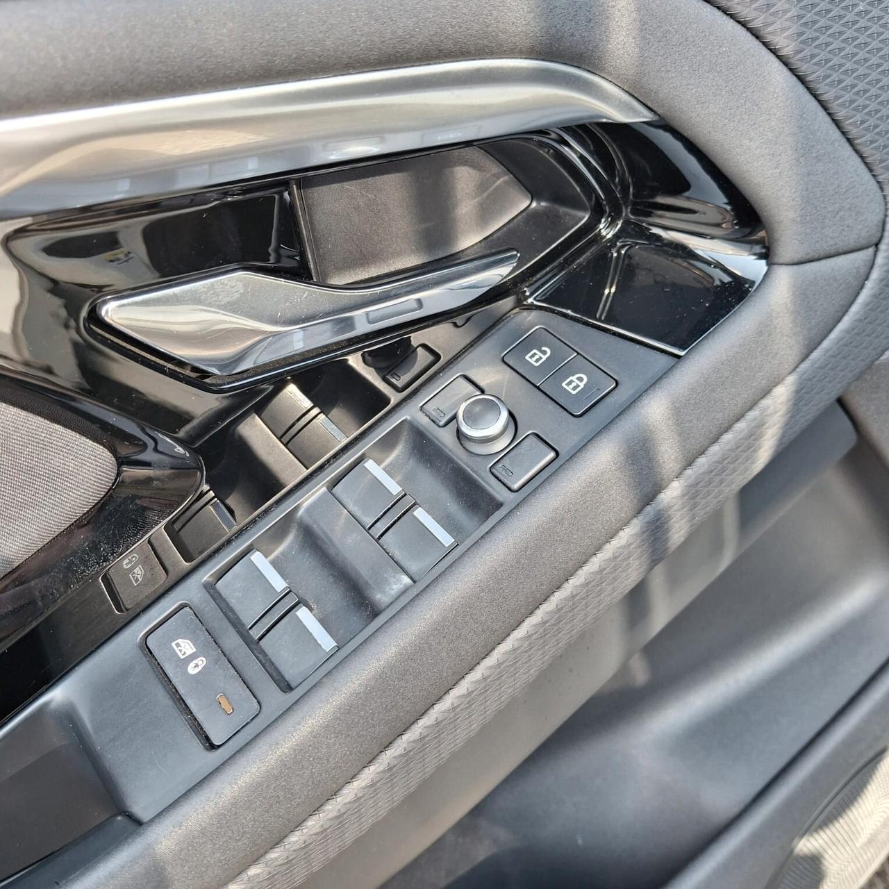 RANGE ROVER EVOQUE 2.0D I4 163 CV manuale