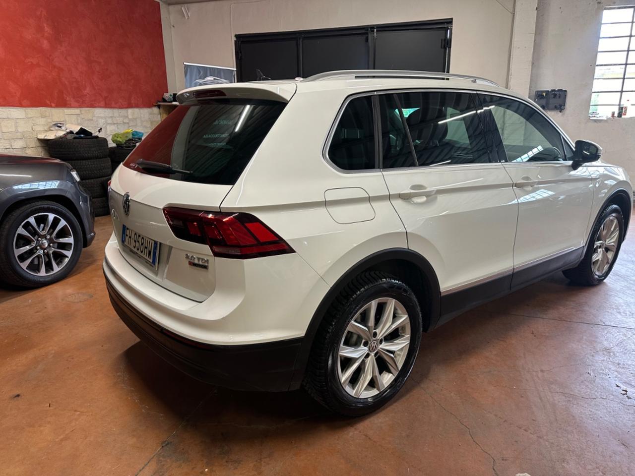 Volkswagen Tiguan 2.0 TDI SCR DSG 4MOTION Style BMT