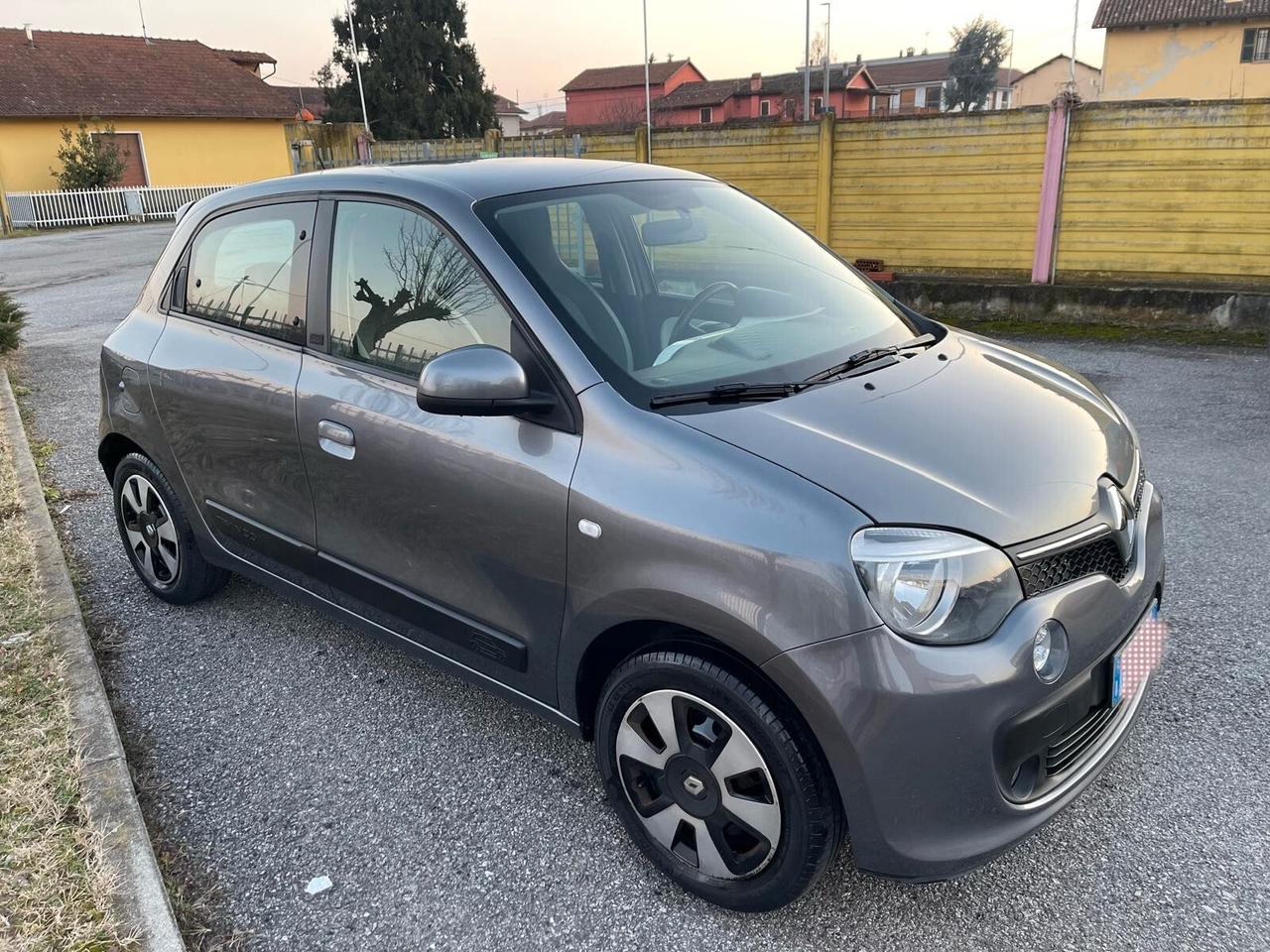 NEOPATENTATI Renault Twingo SCe EDC Lovely