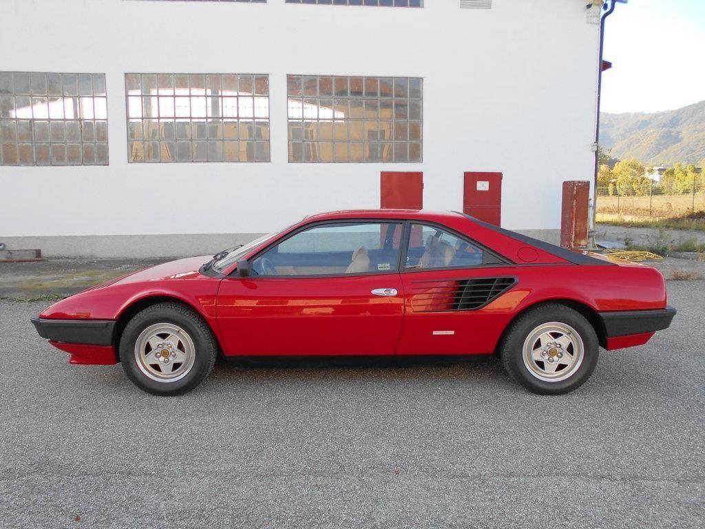 FERRARI Mondial 8