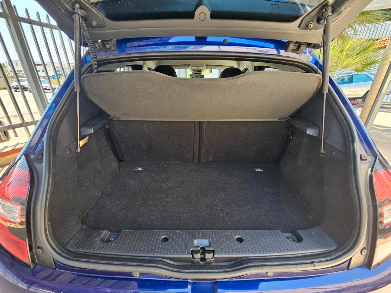 Renault Twingo 0.9 TCe 90 CV Stop&Start Energy Lovely2