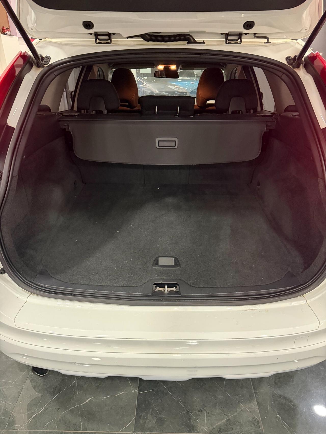 Volvo XC 60 XC60 D3 Geartronic Kinetic