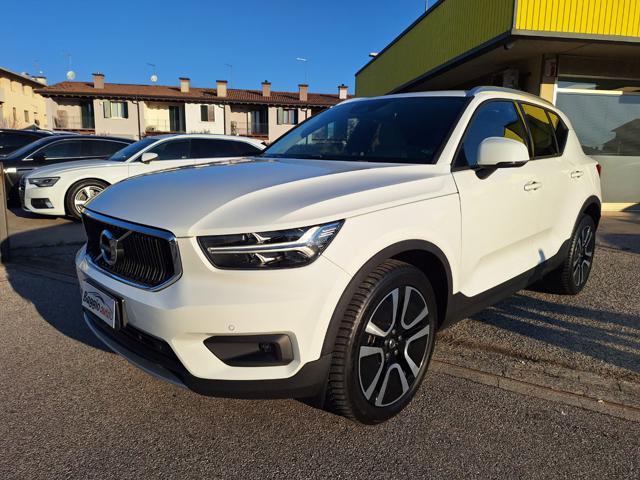 VOLVO XC40 D3 AWD Geartronic Business Plus N°GB258