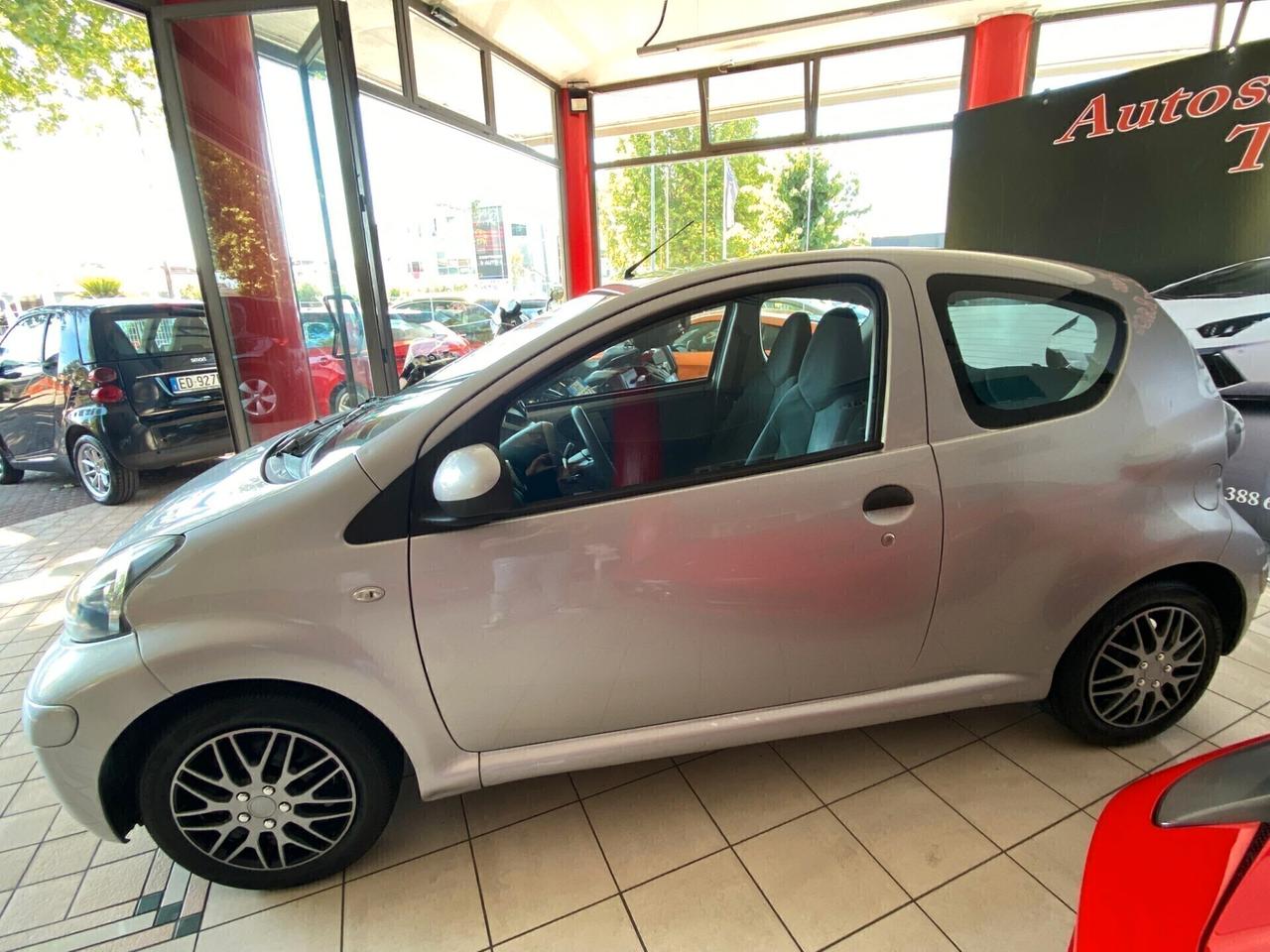 Toyota Aygo 1.0 BENZINA 103.000KM FINANZIABILE